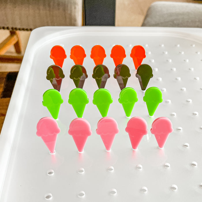 Acrylic Pegs for Standard Acrylic Peg Board™