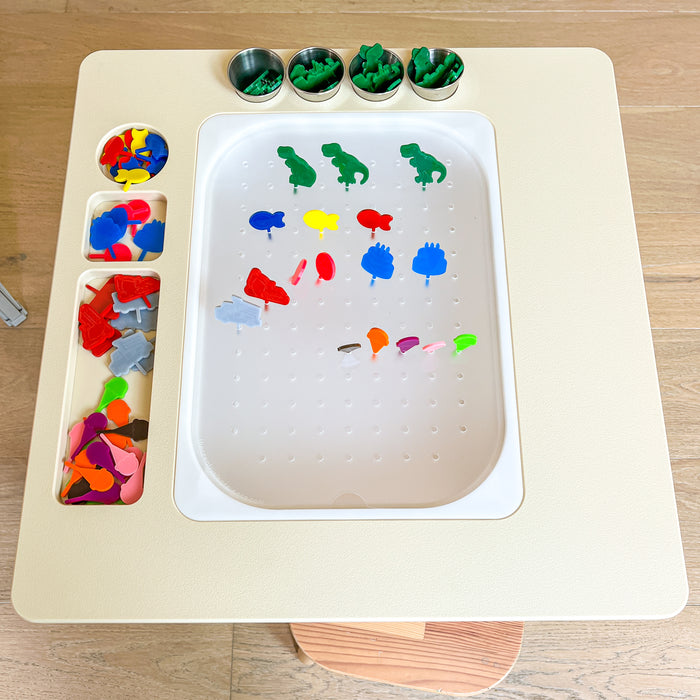Acrylic Pegs for Standard Acrylic Peg Board™