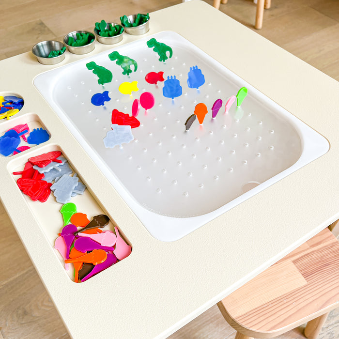 Acrylic Pegs for Standard Acrylic Peg Board™