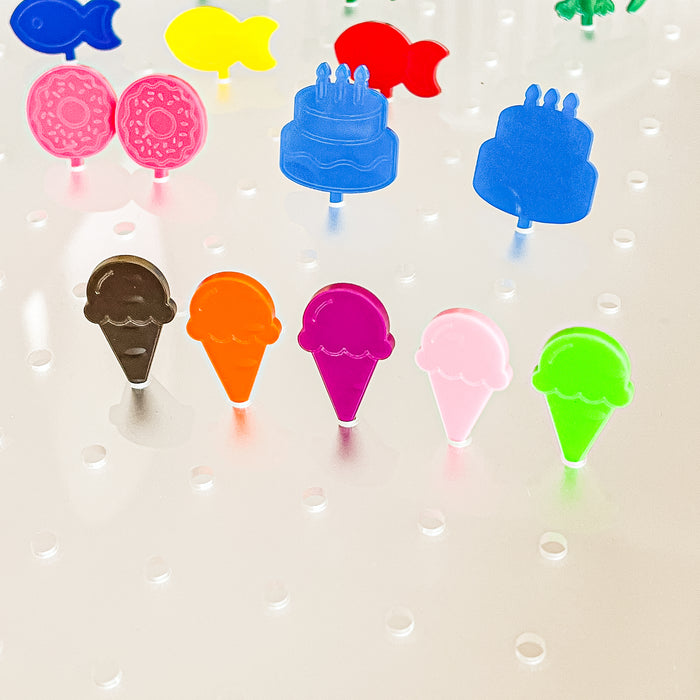 Acrylic Pegs for Standard Acrylic Peg Board™