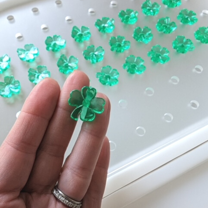 Shamrock "lites" for Acrylic Peg Board™ (70ct)