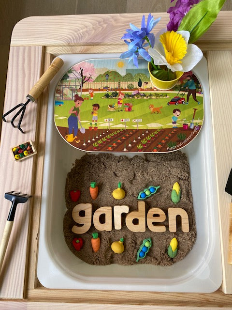 Spring Gardening & Pets  (Bundle: Board, Accessories & Digital Printables)